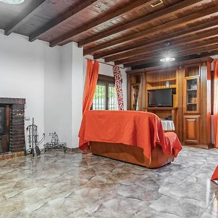 Holiday home Aires De La Sierra *